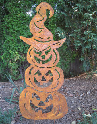 3 Jack-o-Lanterns Stacked